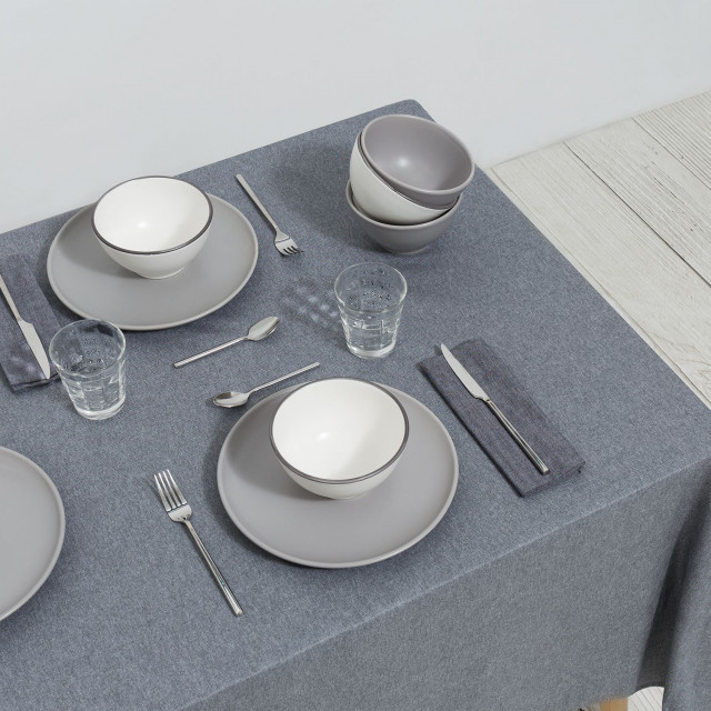 Покривка за маса Momabran