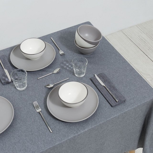 Покривка за маса Momabran