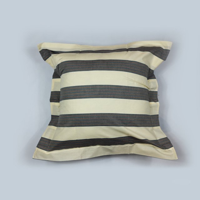 Декоративна калъфка Novarav2