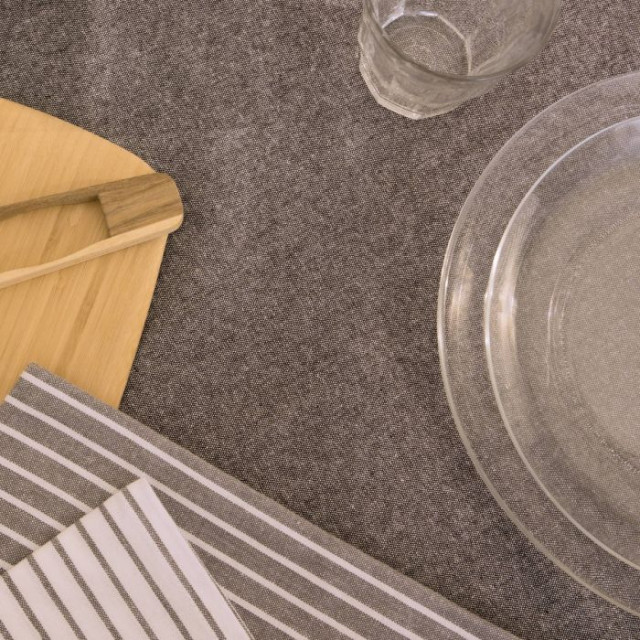 Покривка за маса Momabran