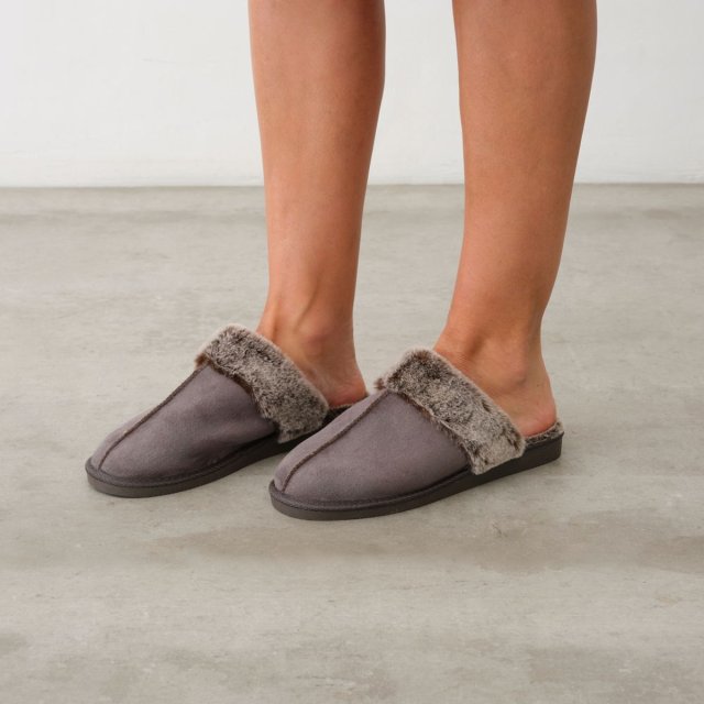 Домашни пантофи Ghi