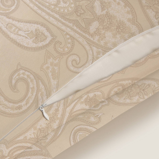 Декоративна калъфка SENTISIS