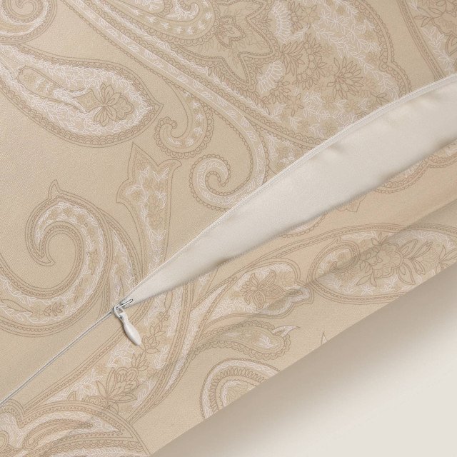 Декоративна калъфка SENTISIS