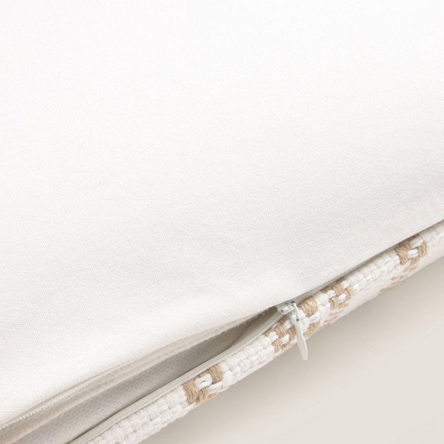 Декоративна калъфка за възглавница Direc