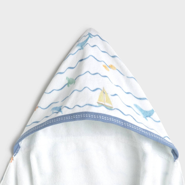 Кърпа с качулка Waves