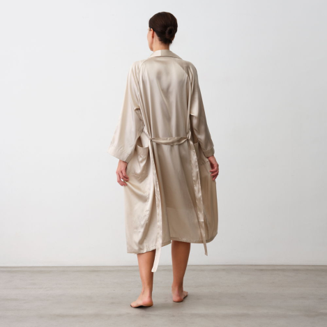 Луксозен халат Silkrobe