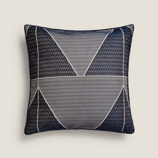 Декоративна калъфка CONTINUX