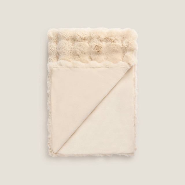 Декоративно одеяло Pudelina