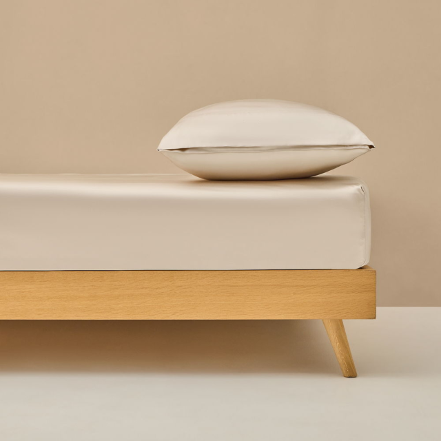 Долен чаршаф Silk