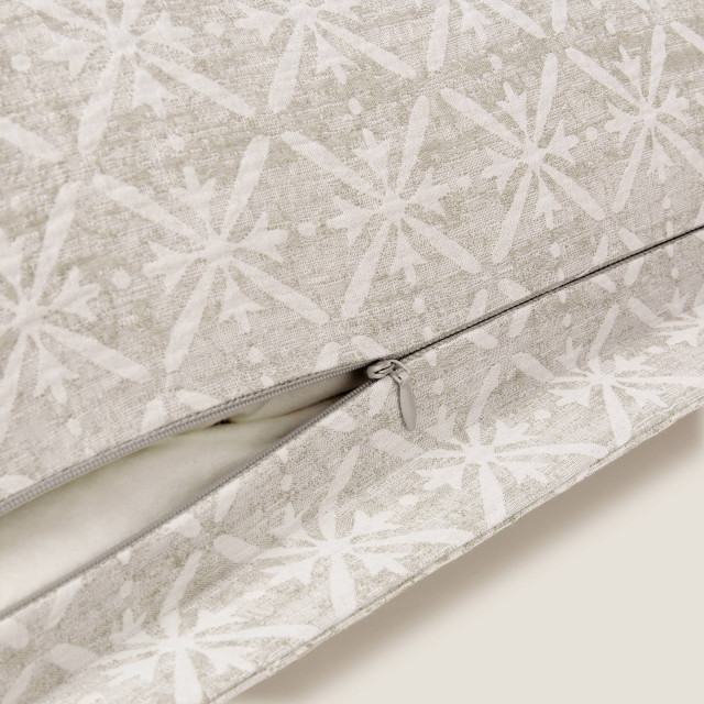 Декоративна калъфка за възглавница Valentina