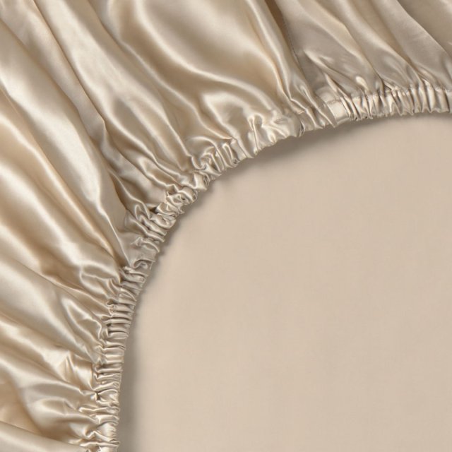 Долен чаршаф Silk