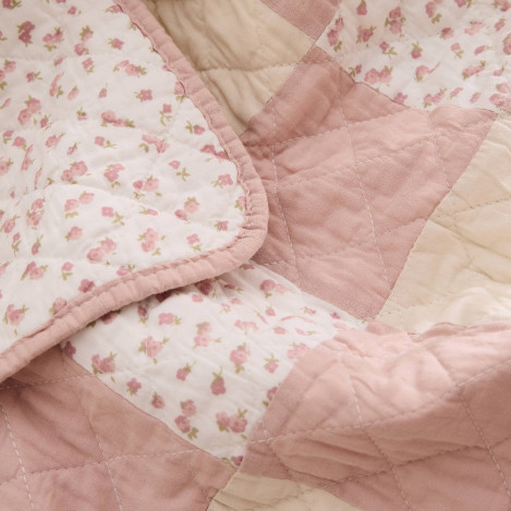 Детско шалте Lalaki