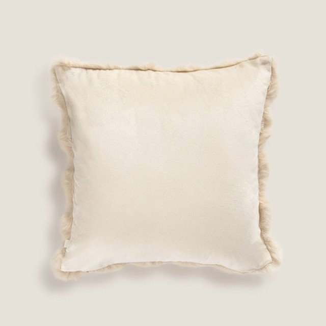 Декоративна калъфка Pudelina