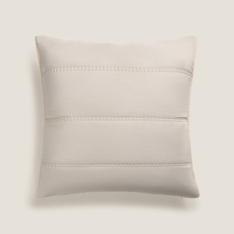 Декоративна калъфка REPOLA