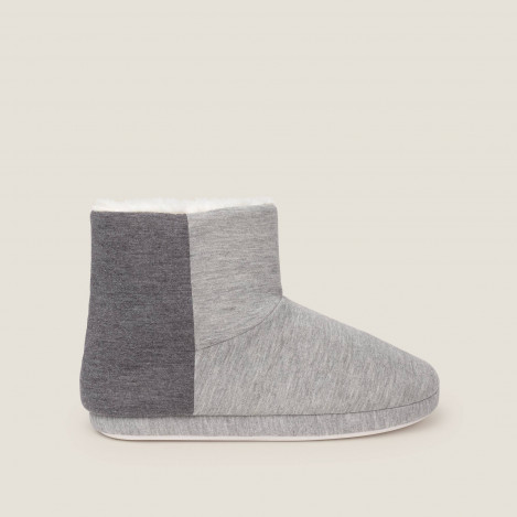 Пантофи CIRCULAR