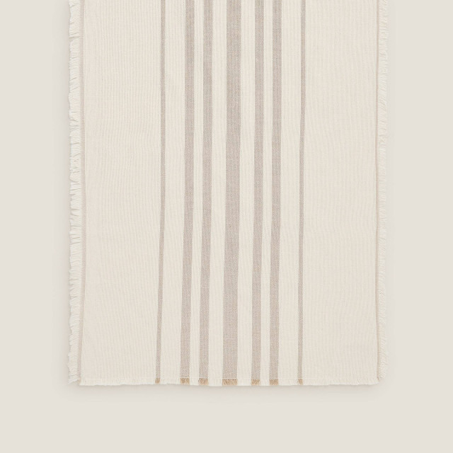 Тишлайфер Luara