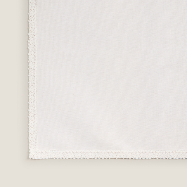 Индивидуални подложки за хранене Saria