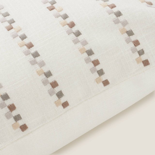 Декоративна калъфка за възглавница Lia