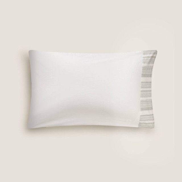 Калъфки за възглавница Oni