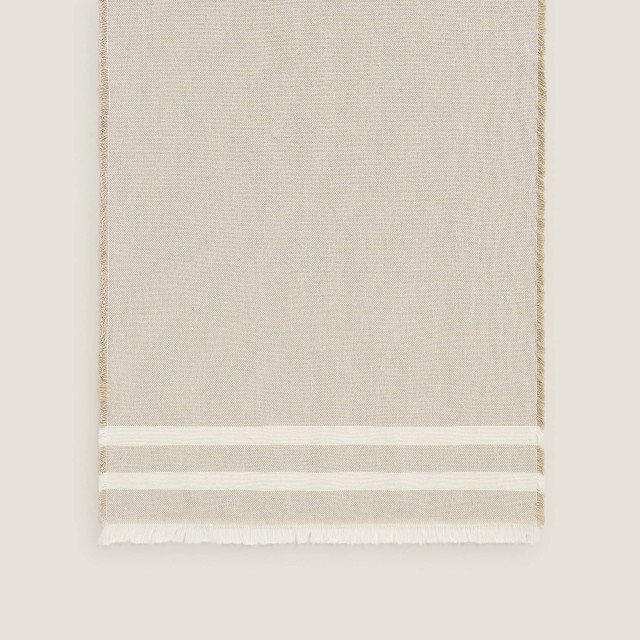 Тишлайфер Luar