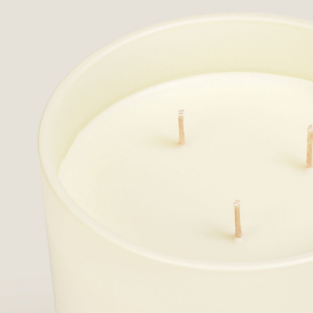 Ароматна свещ Жасмин