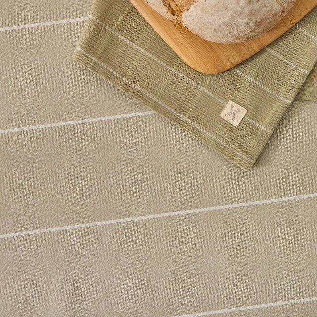 Покривка за маса LAN